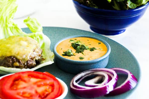 For the BEST bunless burger, look no further than our juicy, decadent, soul restoring Low-Carb Burger With Chipotle Mayo. 30 minutes & 9g of net carbs. Low-Carb burger recipe| bunless burgers| gluten-free burger|Atkins burger|keto burger|ketogenic diet burger |hamburger | quick burger recipe|how to make a bunless burger |chipotle mayo for burgers